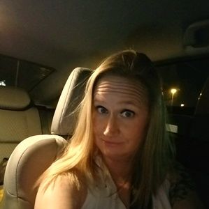 Meet your Posher, Cory